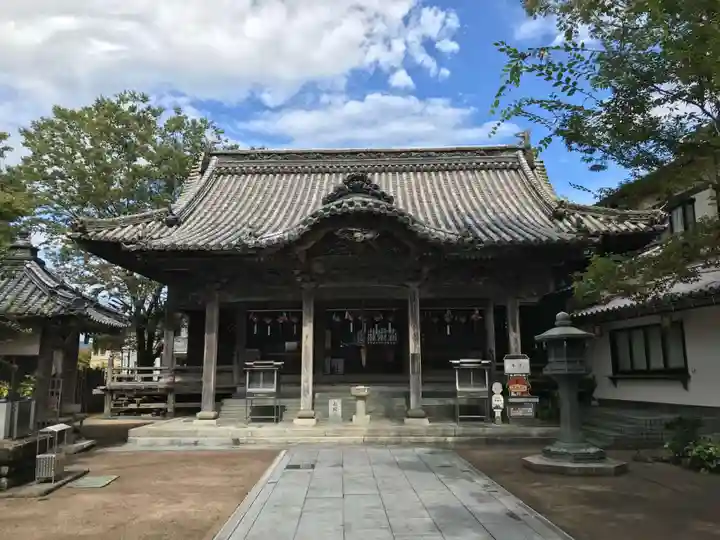 大日寺の本殿・本堂