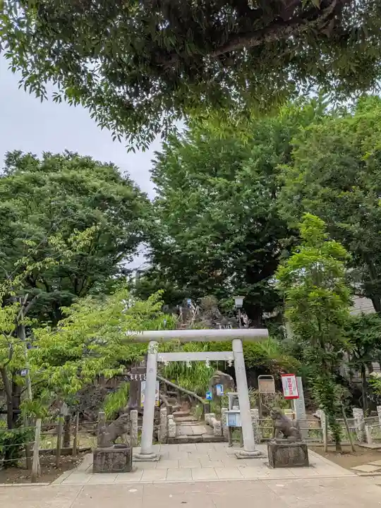 鳩森八幡神社(東京都)