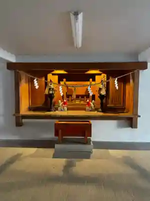 竹駒神社の{uncategorized: "未分類", other: "その他", undefined: "問題あり", building: "その他建物", grave: "お墓", sacred_gate: "鳥居", guardian: "狛犬", statue: "像", buddha: "仏像", history: "歴史", nature: "自然", garden: "庭園", animal: "動物", pagoda: "塔", temizu: "手水舎", mountain_gate: "山門・神門", sanctuary: "本殿・本堂", subordinate: "末社・摂社", art: "芸術", scenery: "景色", jizo: "地蔵", ema: "絵馬", goshuin: "御朱印", omikuji: "おみくじ", items: "授与品その他", amulet: "お守り", goshuincho: "御朱印帳", eats: "食事", festival: "お祭り", votive_dance: "神楽", shichigosan: "七五三参", wedding: "結婚式", experience: "体験その他", initially: "初詣", around: "周辺", anti_infection: "感染症対策"}