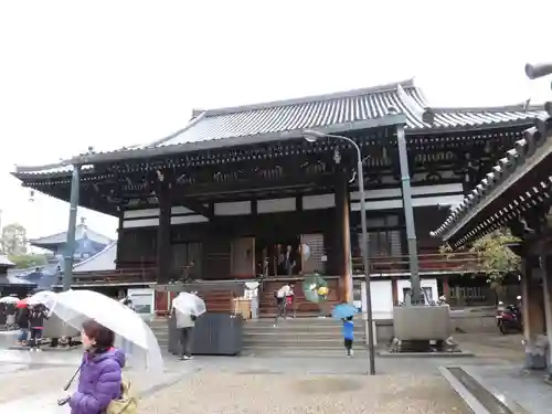 一心寺の本殿・本堂