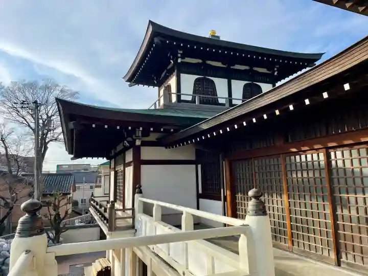 萬満寺の{uncategorized: "未分類", other: "その他", undefined: "問題あり", building: "その他建物", grave: "お墓", sacred_gate: "鳥居", guardian: "狛犬", statue: "像", buddha: "仏像", history: "歴史", nature: "自然", garden: "庭園", animal: "動物", pagoda: "塔", temizu: "手水舎", mountain_gate: "山門・神門", sanctuary: "本殿・本堂", subordinate: "末社・摂社", art: "芸術", scenery: "景色", jizo: "地蔵", ema: "絵馬", goshuin: "御朱印", omikuji: "おみくじ", items: "授与品その他", amulet: "お守り", goshuincho: "御朱印帳", eats: "食事", festival: "お祭り", votive_dance: "神楽", shichigosan: "七五三参", wedding: "結婚式", experience: "体験その他", initially: "初詣", around: "周辺", anti_infection: "感染症対策"}