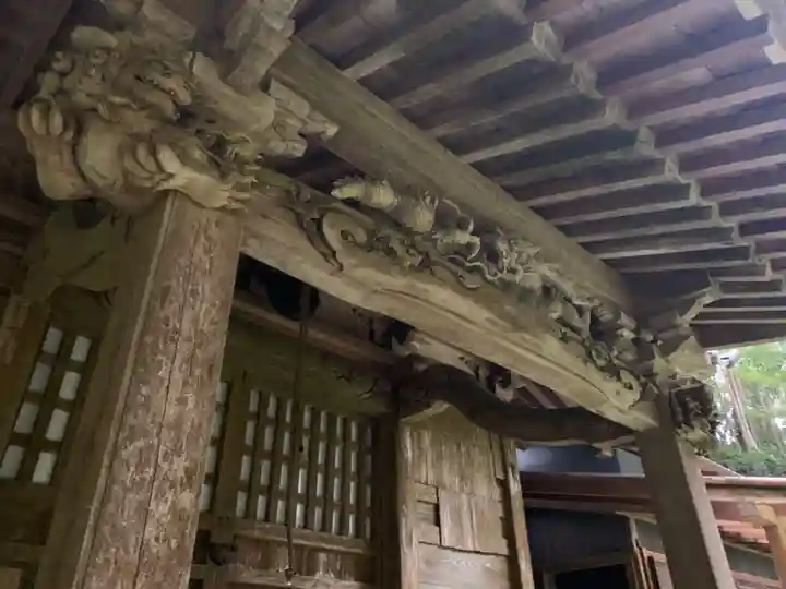 風早不動尊の本殿・本堂