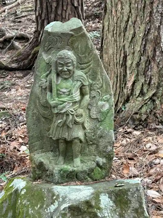 修那羅山安宮神社の{uncategorized: "未分類", other: "その他", undefined: "問題あり", building: "その他建物", grave: "お墓", sacred_gate: "鳥居", guardian: "狛犬", statue: "像", buddha: "仏像", history: "歴史", nature: "自然", garden: "庭園", animal: "動物", pagoda: "塔", temizu: "手水舎", mountain_gate: "山門・神門", sanctuary: "本殿・本堂", subordinate: "末社・摂社", art: "芸術", scenery: "景色", jizo: "地蔵", ema: "絵馬", goshuin: "御朱印", omikuji: "おみくじ", items: "授与品その他", amulet: "お守り", goshuincho: "御朱印帳", eats: "食事", festival: "お祭り", votive_dance: "神楽", shichigosan: "七五三参", wedding: "結婚式", experience: "体験その他", initially: "初詣", around: "周辺", anti_infection: "感染症対策"}