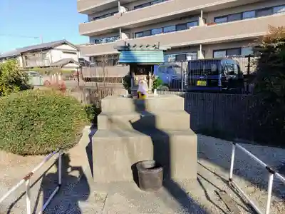 若宮八幡宮の末社・摂社