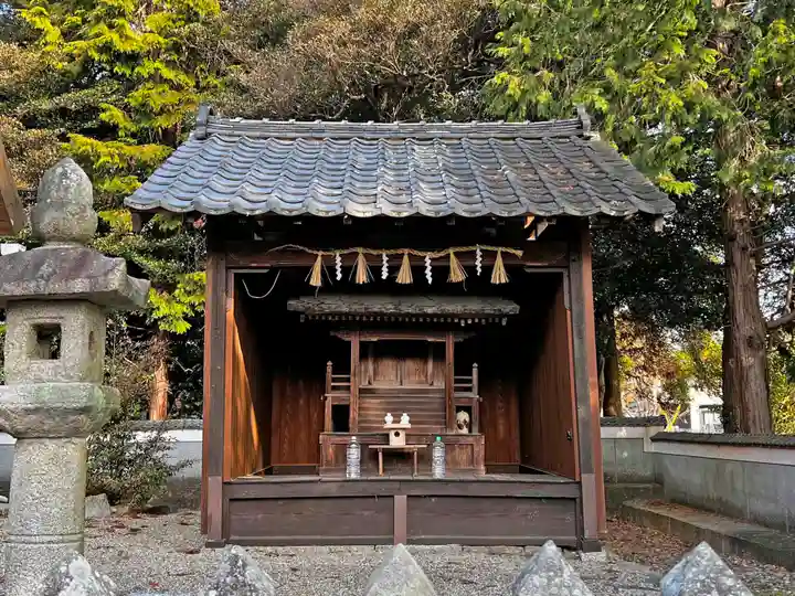 小宮神社の末社・摂社