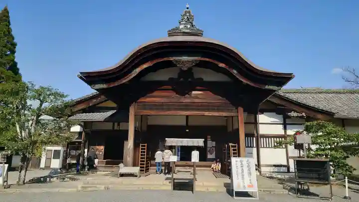 醍醐寺の{uncategorized: "未分類", other: "その他", undefined: "問題あり", building: "その他建物", grave: "お墓", sacred_gate: "鳥居", guardian: "狛犬", statue: "像", buddha: "仏像", history: "歴史", nature: "自然", garden: "庭園", animal: "動物", pagoda: "塔", temizu: "手水舎", mountain_gate: "山門・神門", sanctuary: "本殿・本堂", subordinate: "末社・摂社", art: "芸術", scenery: "景色", jizo: "地蔵", ema: "絵馬", goshuin: "御朱印", omikuji: "おみくじ", items: "授与品その他", amulet: "お守り", goshuincho: "御朱印帳", eats: "食事", festival: "お祭り", votive_dance: "神楽", shichigosan: "七五三参", wedding: "結婚式", experience: "体験その他", initially: "初詣", around: "周辺", anti_infection: "感染症対策"}