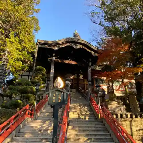 朝護孫子寺の本殿