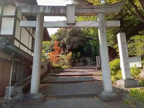 美和神社の鳥居