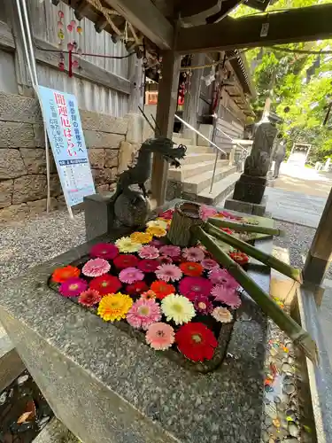 山﨑八幡宮の手水舎