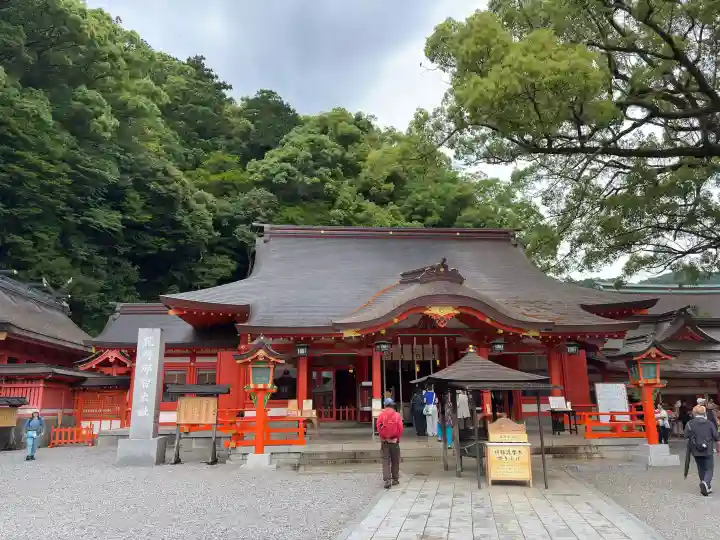 熊野那智大社の{uncategorized: "未分類", other: "その他", undefined: "問題あり", building: "その他建物", grave: "お墓", sacred_gate: "鳥居", guardian: "狛犬", statue: "像", buddha: "仏像", history: "歴史", nature: "自然", garden: "庭園", animal: "動物", pagoda: "塔", temizu: "手水舎", mountain_gate: "山門・神門", sanctuary: "本殿・本堂", subordinate: "末社・摂社", art: "芸術", scenery: "景色", jizo: "地蔵", ema: "絵馬", goshuin: "御朱印", omikuji: "おみくじ", items: "授与品その他", amulet: "お守り", goshuincho: "御朱印帳", eats: "食事", festival: "お祭り", votive_dance: "神楽", shichigosan: "七五三参", wedding: "結婚式", experience: "体験その他", initially: "初詣", around: "周辺", anti_infection: "感染症対策"}
