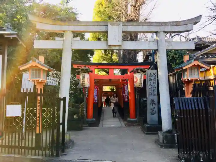 花園稲荷神社の鳥居