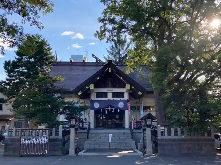 豊平神社の本殿・本堂