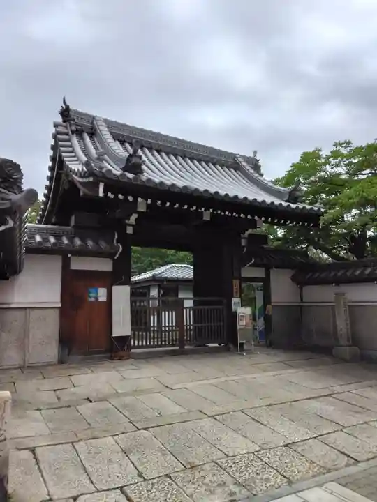 浄國寺(浄国寺)の山門・神門