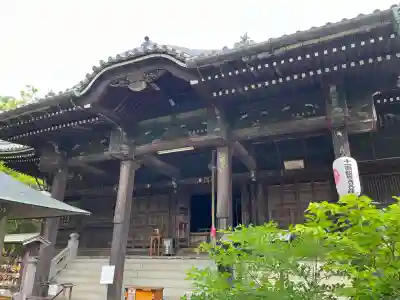 志度寺の{uncategorized: "未分類", other: "その他", undefined: "問題あり", building: "その他建物", grave: "お墓", sacred_gate: "鳥居", guardian: "狛犬", statue: "像", buddha: "仏像", history: "歴史", nature: "自然", garden: "庭園", animal: "動物", pagoda: "塔", temizu: "手水舎", mountain_gate: "山門・神門", sanctuary: "本殿・本堂", subordinate: "末社・摂社", art: "芸術", scenery: "景色", jizo: "地蔵", ema: "絵馬", goshuin: "御朱印", omikuji: "おみくじ", items: "授与品その他", amulet: "お守り", goshuincho: "御朱印帳", eats: "食事", festival: "お祭り", votive_dance: "神楽", shichigosan: "七五三参", wedding: "結婚式", experience: "体験その他", initially: "初詣", around: "周辺", anti_infection: "感染症対策"}