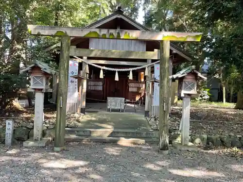 箕曲中松原神社の鳥居