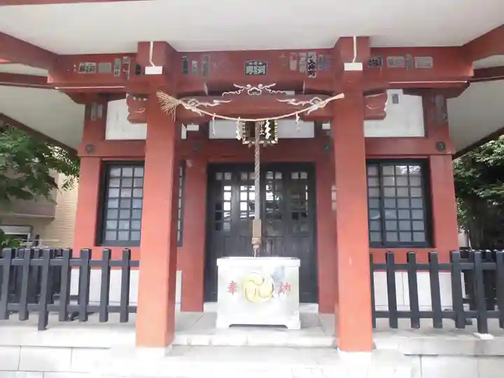 日枝神社の本殿・本堂