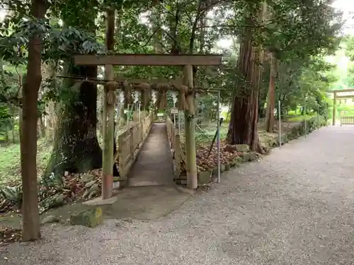 佐那神社の鳥居