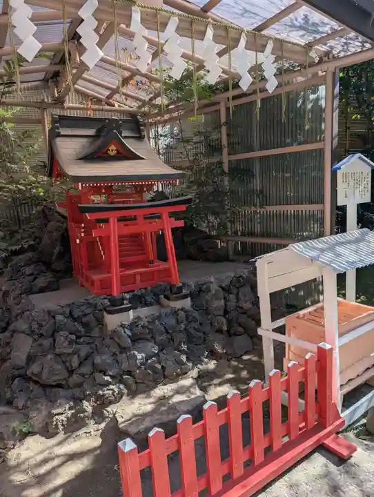 京濱伏見稲荷神社(神奈川県)