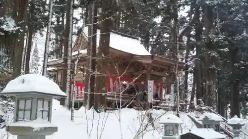 桜松神社の本殿