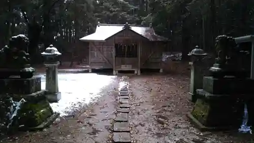 八幡神社の本殿