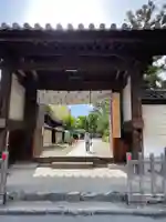 西大寺の山門・神門