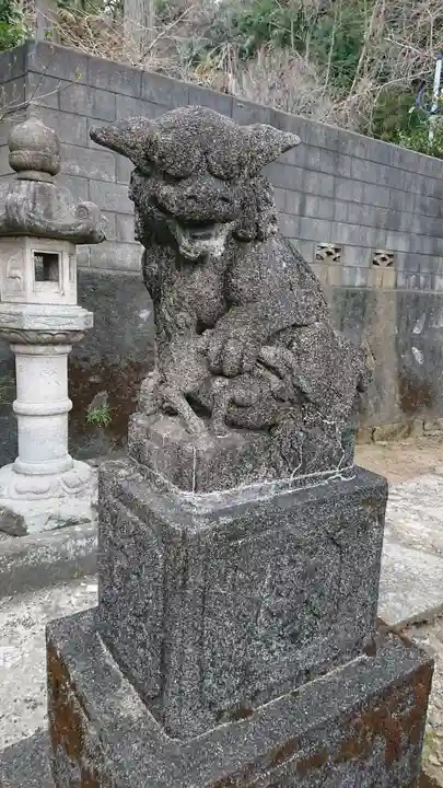 瀬戸ヶ谷八幡社の狛犬