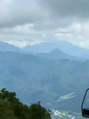 諏訪大社下社秋宮(長野県)