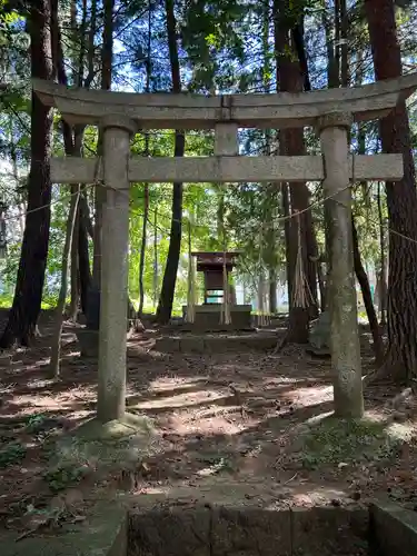 ニ柱神社(長野県)