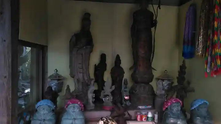 香山昇竜大観音の仏像