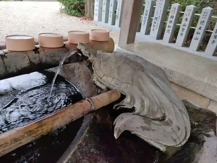 伊弉諾神宮の手水舎