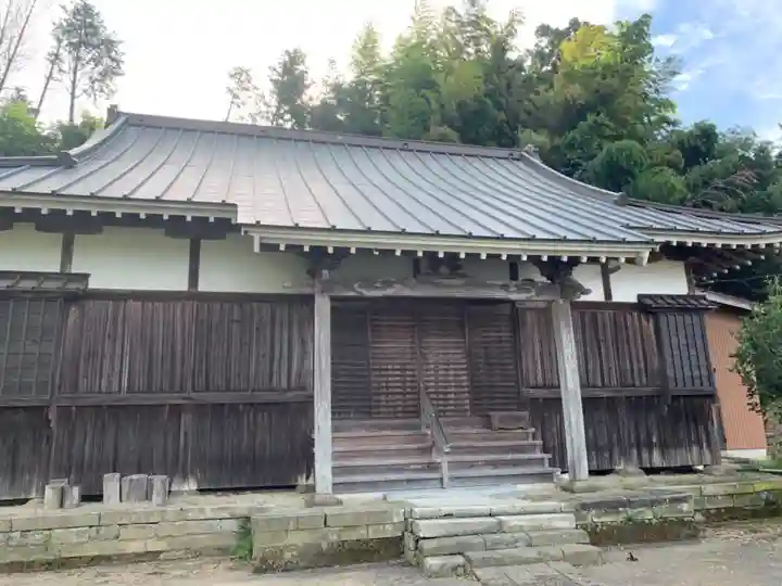 日宣寺の本殿・本堂