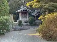 光蓮寺の{uncategorized: "未分類", other: "その他", undefined: "問題あり", building: "その他建物", grave: "お墓", sacred_gate: "鳥居", guardian: "狛犬", statue: "像", buddha: "仏像", history: "歴史", nature: "自然", garden: "庭園", animal: "動物", pagoda: "塔", temizu: "手水舎", mountain_gate: "山門・神門", sanctuary: "本殿・本堂", subordinate: "末社・摂社", art: "芸術", scenery: "景色", jizo: "地蔵", ema: "絵馬", goshuin: "御朱印", omikuji: "おみくじ", items: "授与品その他", amulet: "お守り", goshuincho: "御朱印帳", eats: "食事", festival: "お祭り", votive_dance: "神楽", shichigosan: "七五三参", wedding: "結婚式", experience: "体験その他", initially: "初詣", around: "周辺", anti_infection: "感染症対策"}