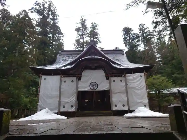 青海神社の本殿・本堂