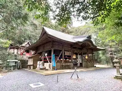 高倉神社の本殿・本堂