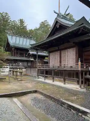 安仁神社の{uncategorized: "未分類", other: "その他", undefined: "問題あり", building: "その他建物", grave: "お墓", sacred_gate: "鳥居", guardian: "狛犬", statue: "像", buddha: "仏像", history: "歴史", nature: "自然", garden: "庭園", animal: "動物", pagoda: "塔", temizu: "手水舎", mountain_gate: "山門・神門", sanctuary: "本殿・本堂", subordinate: "末社・摂社", art: "芸術", scenery: "景色", jizo: "地蔵", ema: "絵馬", goshuin: "御朱印", omikuji: "おみくじ", items: "授与品その他", amulet: "お守り", goshuincho: "御朱印帳", eats: "食事", festival: "お祭り", votive_dance: "神楽", shichigosan: "七五三参", wedding: "結婚式", experience: "体験その他", initially: "初詣", around: "周辺", anti_infection: "感染症対策"}