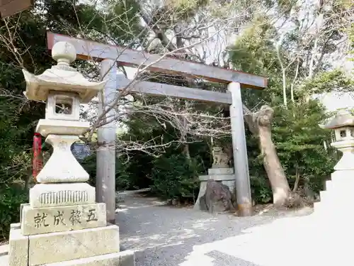 八阪神社の鳥居