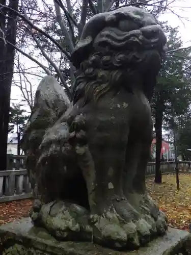 妹背牛神社の狛犬