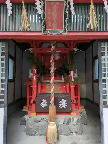 服部住吉神社の{uncategorized: "未分類", other: "その他", undefined: "問題あり", building: "その他建物", grave: "お墓", sacred_gate: "鳥居", guardian: "狛犬", statue: "像", buddha: "仏像", history: "歴史", nature: "自然", garden: "庭園", animal: "動物", pagoda: "塔", temizu: "手水舎", mountain_gate: "山門・神門", sanctuary: "本殿・本堂", subordinate: "末社・摂社", art: "芸術", scenery: "景色", jizo: "地蔵", ema: "絵馬", goshuin: "御朱印", omikuji: "おみくじ", items: "授与品その他", amulet: "お守り", goshuincho: "御朱印帳", eats: "食事", festival: "お祭り", votive_dance: "神楽", shichigosan: "七五三参", wedding: "結婚式", experience: "体験その他", initially: "初詣", around: "周辺", anti_infection: "感染症対策"}