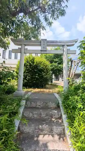庚申様(富士塚と庚申塔)の鳥居