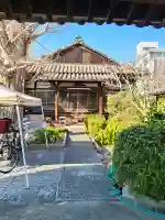 恩楽寺の{uncategorized: "未分類", other: "その他", undefined: "問題あり", building: "その他建物", grave: "お墓", sacred_gate: "鳥居", guardian: "狛犬", statue: "像", buddha: "仏像", history: "歴史", nature: "自然", garden: "庭園", animal: "動物", pagoda: "塔", temizu: "手水舎", mountain_gate: "山門・神門", sanctuary: "本殿・本堂", subordinate: "末社・摂社", art: "芸術", scenery: "景色", jizo: "地蔵", ema: "絵馬", goshuin: "御朱印", omikuji: "おみくじ", items: "授与品その他", amulet: "お守り", goshuincho: "御朱印帳", eats: "食事", festival: "お祭り", votive_dance: "神楽", shichigosan: "七五三参", wedding: "結婚式", experience: "体験その他", initially: "初詣", around: "周辺", anti_infection: "感染症対策"}