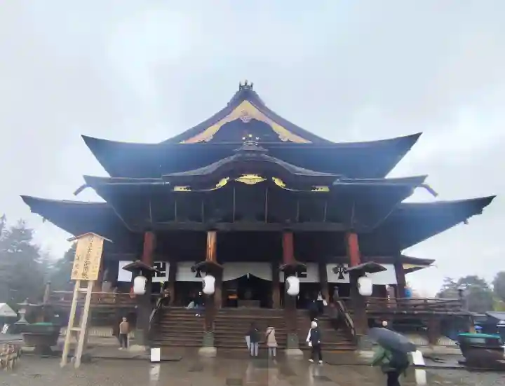 善光寺の{uncategorized: "未分類", other: "その他", undefined: "問題あり", building: "その他建物", grave: "お墓", sacred_gate: "鳥居", guardian: "狛犬", statue: "像", buddha: "仏像", history: "歴史", nature: "自然", garden: "庭園", animal: "動物", pagoda: "塔", temizu: "手水舎", mountain_gate: "山門・神門", sanctuary: "本殿・本堂", subordinate: "末社・摂社", art: "芸術", scenery: "景色", jizo: "地蔵", ema: "絵馬", goshuin: "御朱印", omikuji: "おみくじ", items: "授与品その他", amulet: "お守り", goshuincho: "御朱印帳", eats: "食事", festival: "お祭り", votive_dance: "神楽", shichigosan: "七五三参", wedding: "結婚式", experience: "体験その他", initially: "初詣", around: "周辺", anti_infection: "感染症対策"}