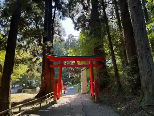 白山神社(岩手県)