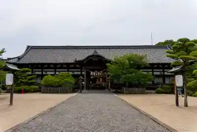 誉田八幡宮の本殿・本堂