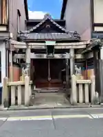 三森稲荷大神の鳥居