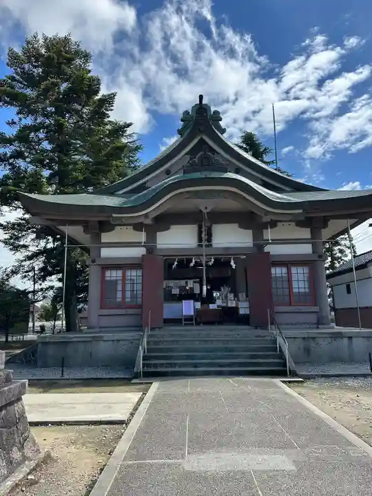 新川神社の本殿・本堂
