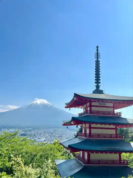新倉富士浅間神社(山梨県)