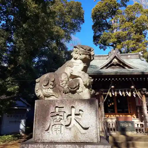 八雲氷川神社の狛犬