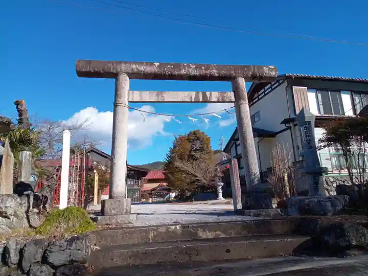 武甲山御嶽神社里宮の鳥居