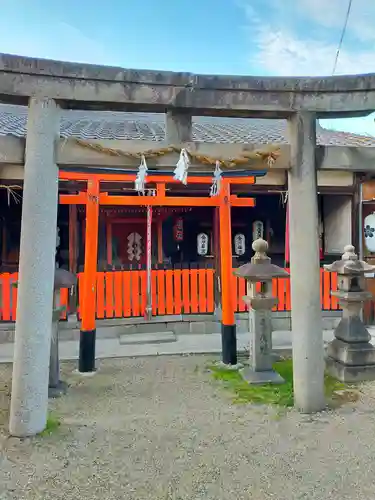 瀧尾神社の末社