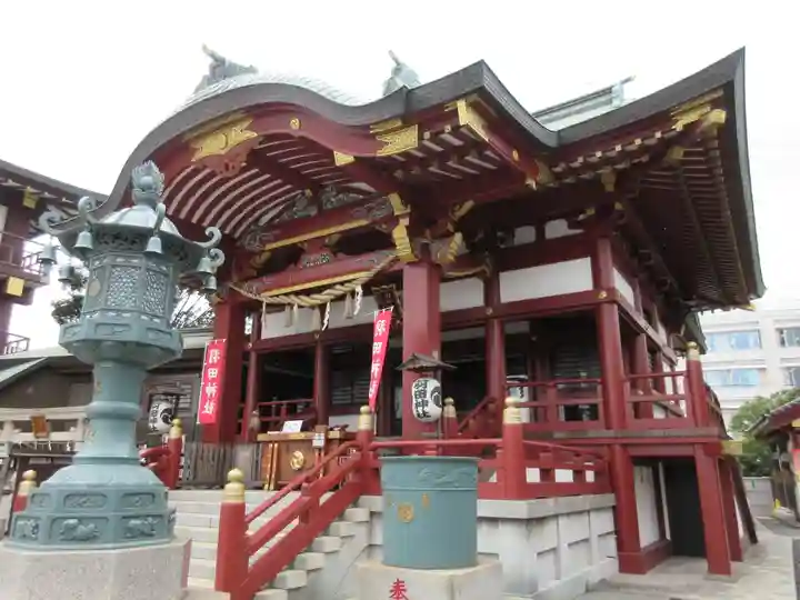 羽田神社の本殿・本堂